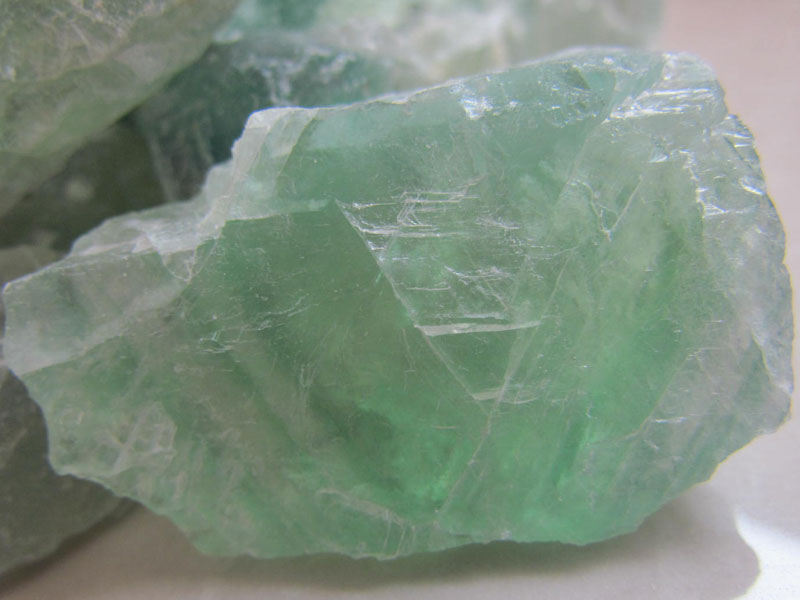 天津口岸进口萤石清关流程与注意事项